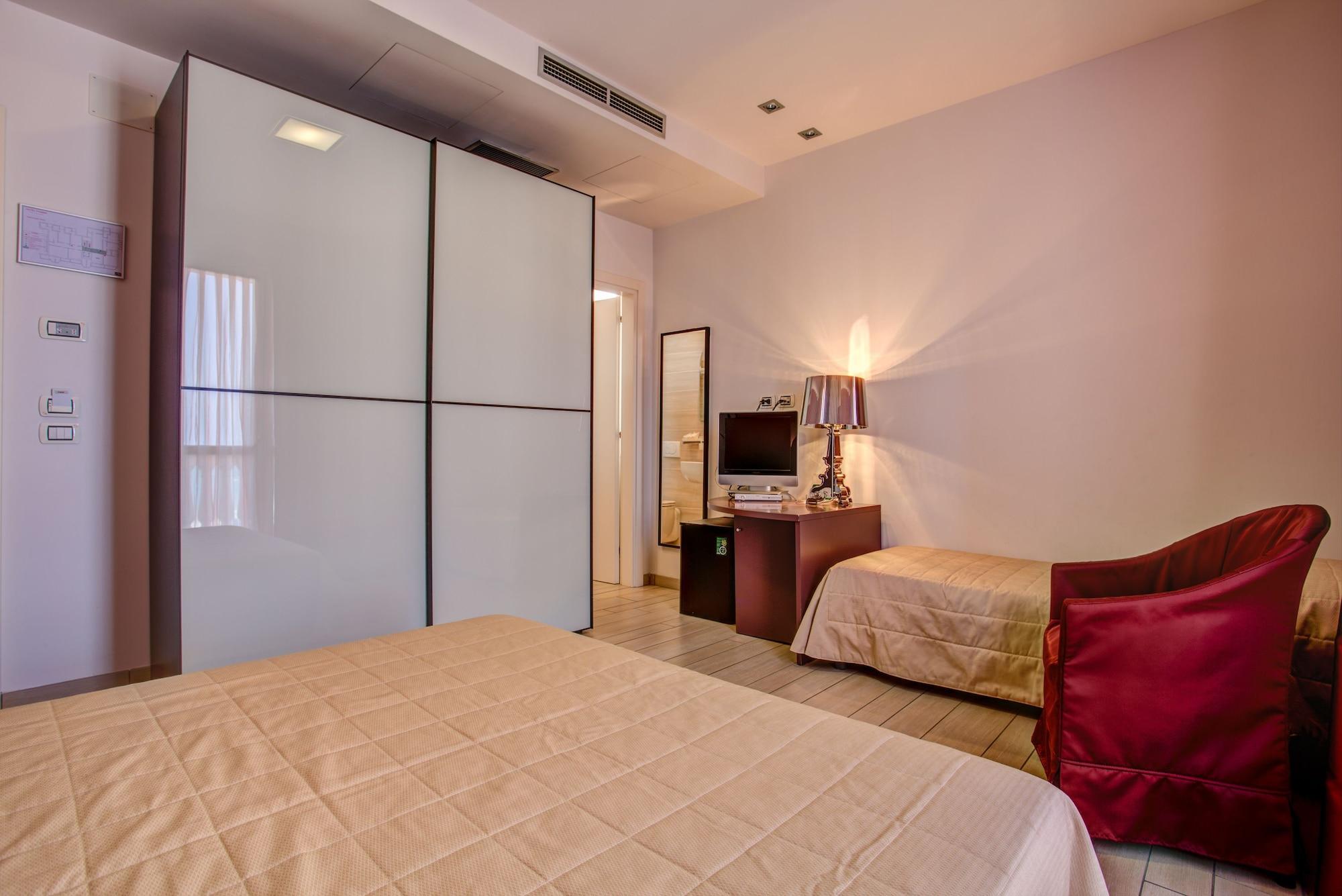 Hotel Fiamma & Spa Cesenatico Eksteriør billede