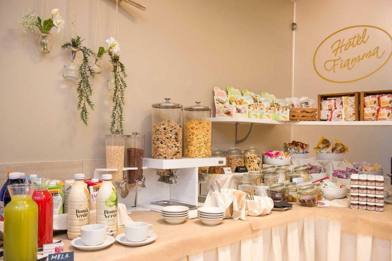 Hotel Fiamma & Spa Cesenatico Eksteriør billede