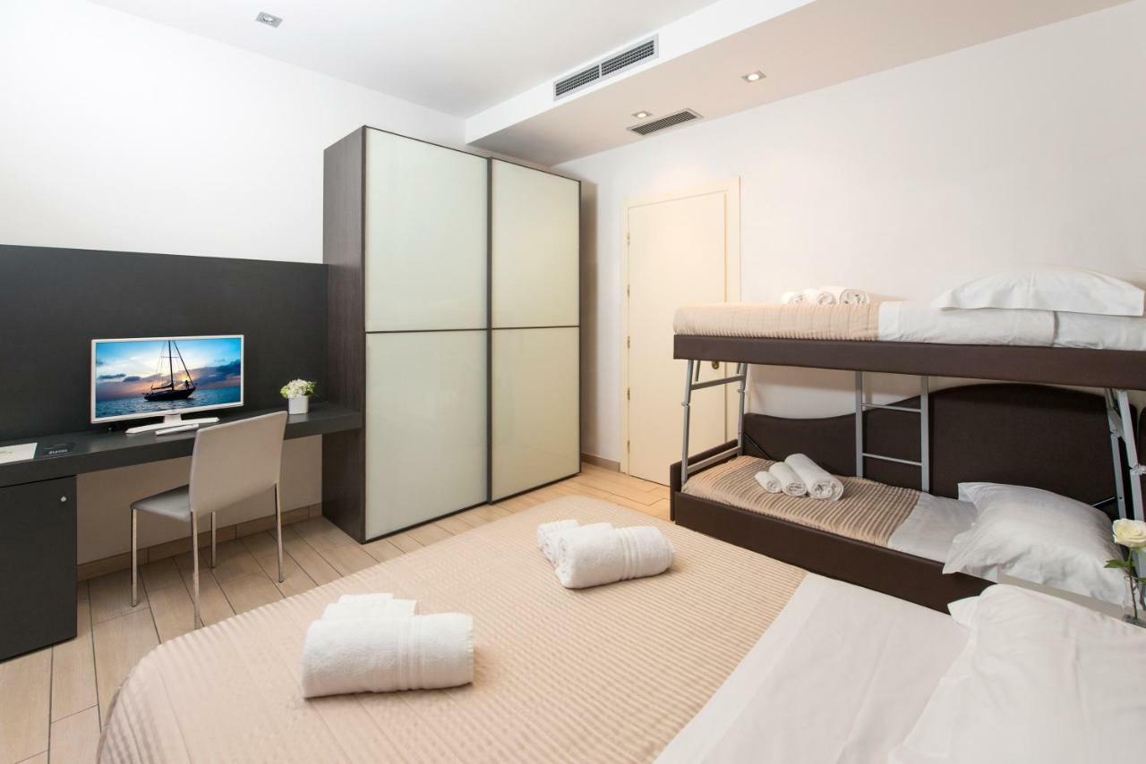 Hotel Fiamma & Spa Cesenatico Eksteriør billede
