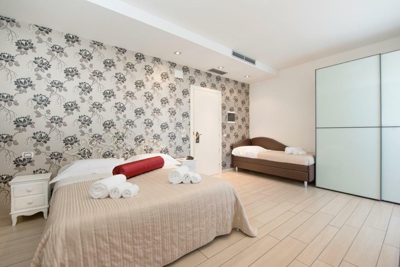 Hotel Fiamma & Spa Cesenatico Eksteriør billede